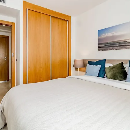 아파트 Lab-modern 3 Bedroom Near